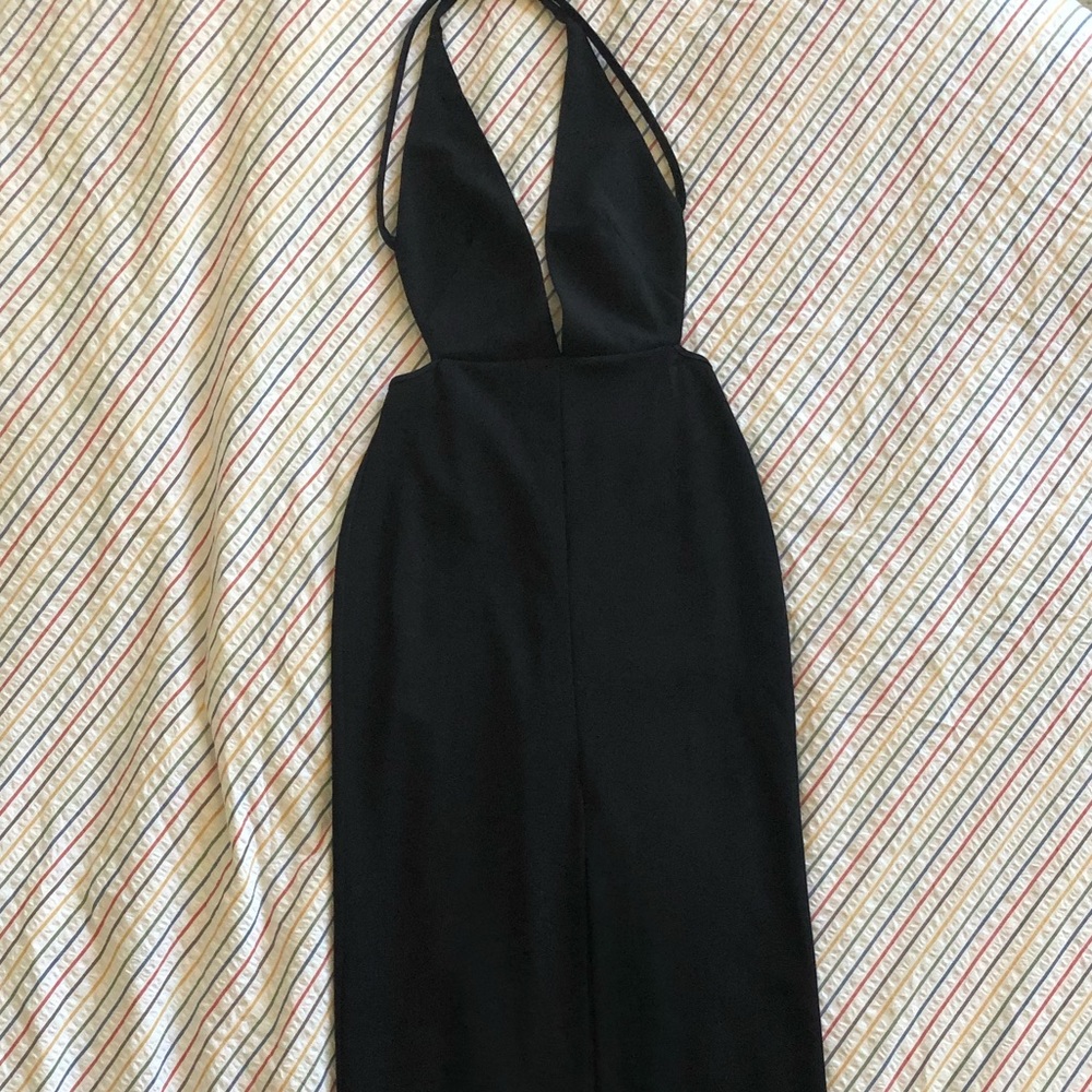 solace london black halter deep-v gown with slit